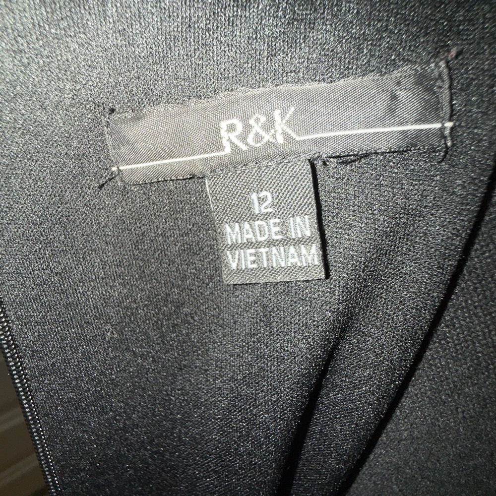 R&K Black and Gold Sleeveless Fit and Flare Midi Dress - Picture 3 of 6